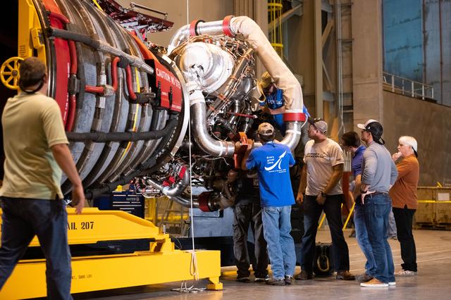 NASA image: Second RS-25 Engine Attached to NASA Moon Rocket